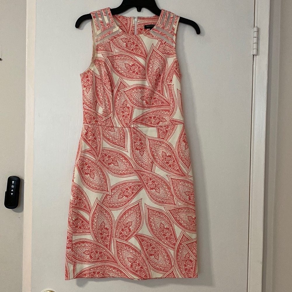 banana republic pencil dress color coral and white